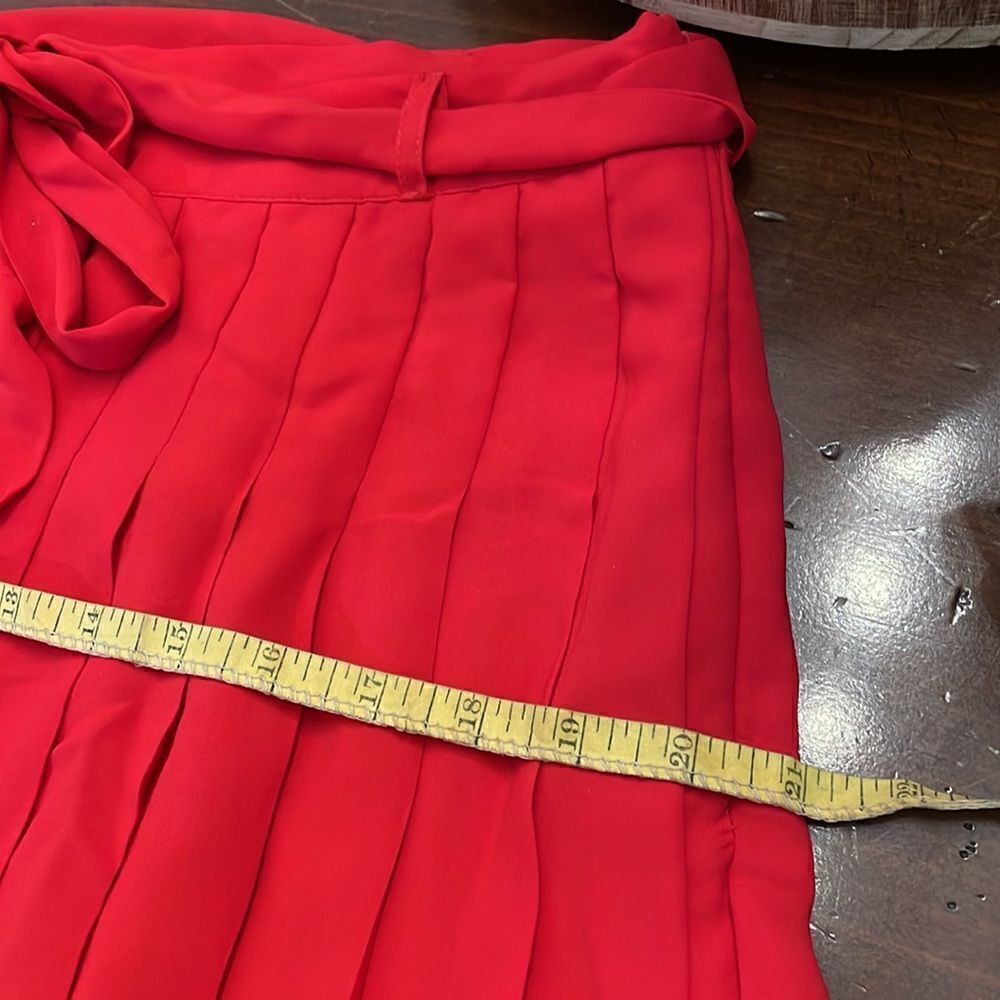 ModCloth Purely Pretty Red pleated miniskirt with bow - Picture 11 of 11